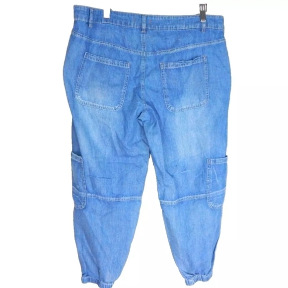 Sundance Jolienne Chambray Cargo Jogger - Picture 3 of 3